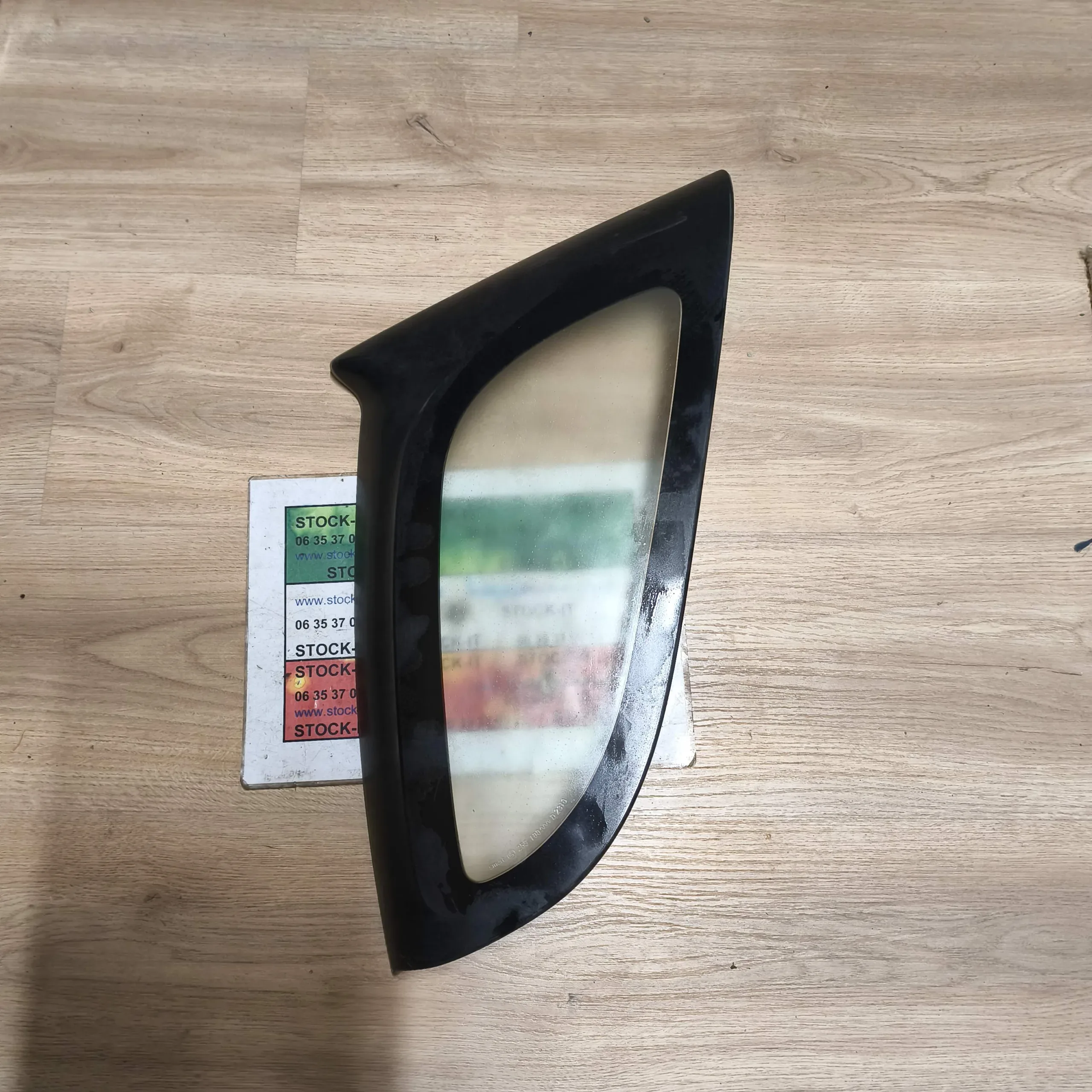 253104R Vitre latérale coté droit SMART