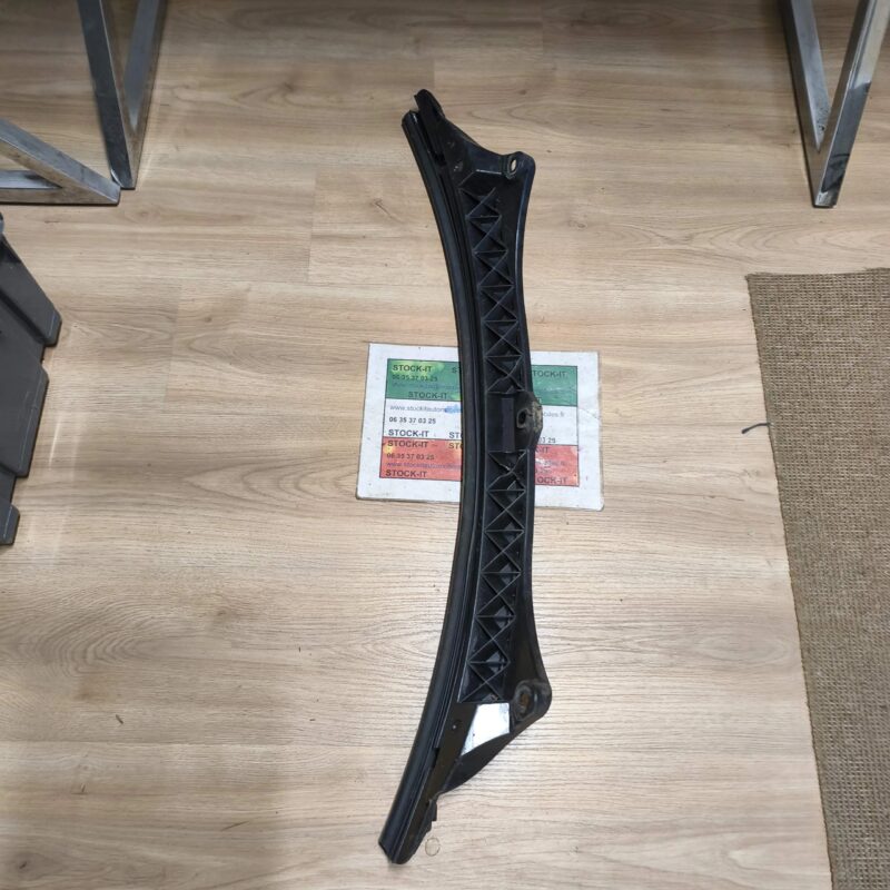 000 0920 V009  Robinet d'essuie-glace avant SMART